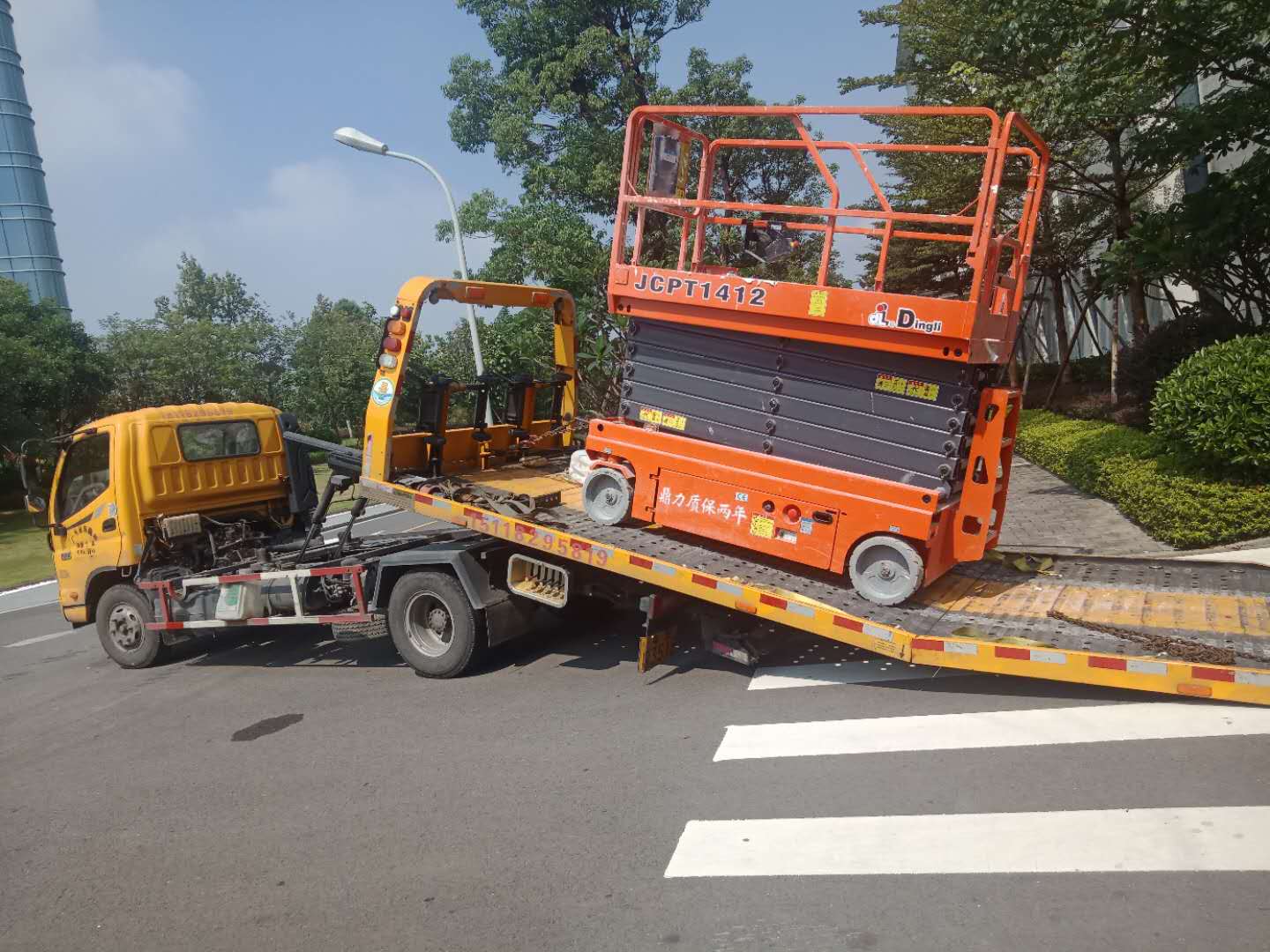 拖車(chē)救援 (7)